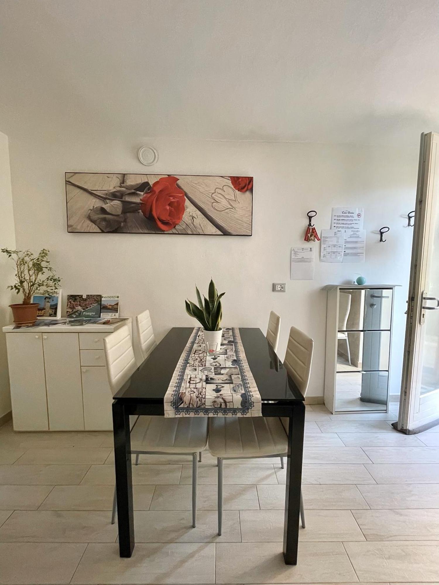 Casa Berlai, Bilocale Sul Lago Villa Pisogne Bagian luar foto