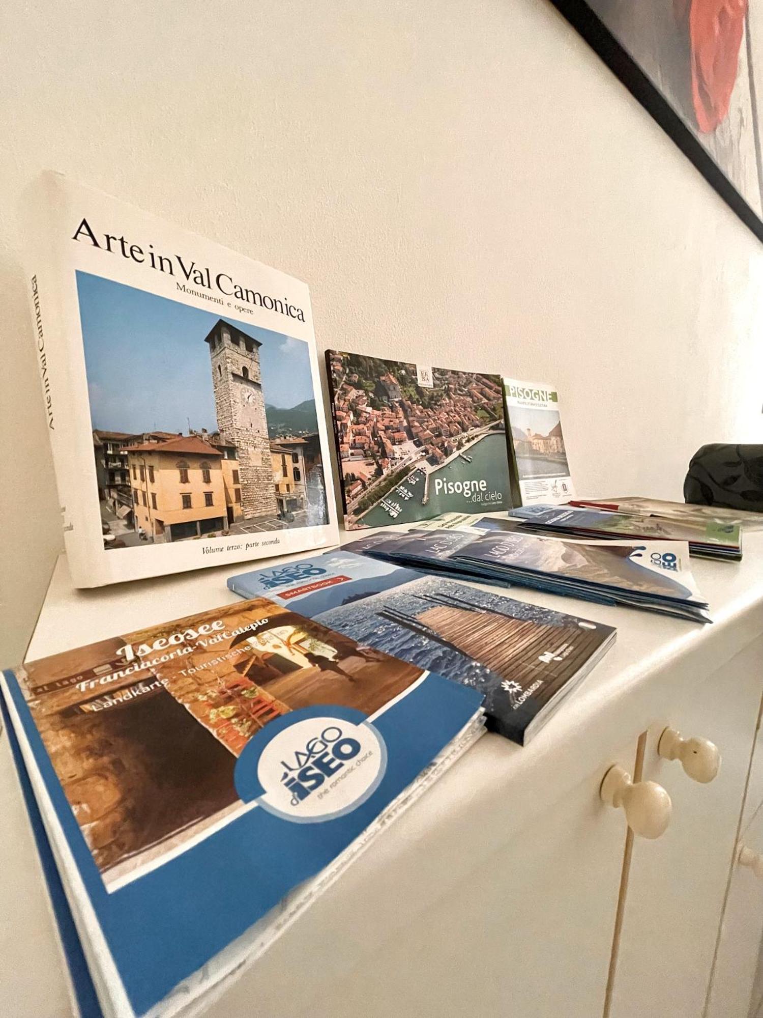 Casa Berlai, Bilocale Sul Lago Villa Pisogne Bagian luar foto